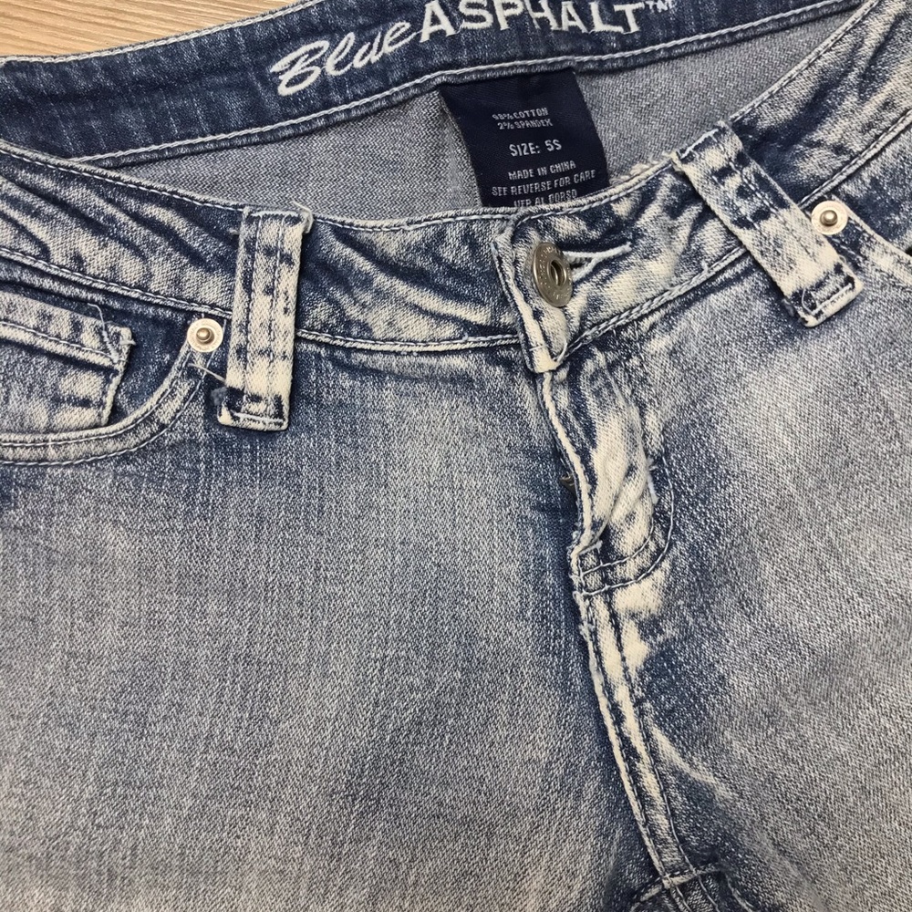 BLUE ASPHALT JEANS SIZE 5S